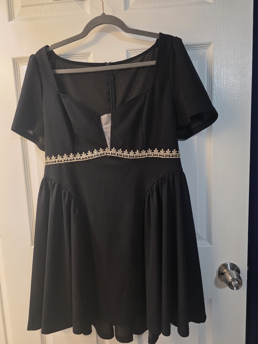 Shein Black Short Sleeve Fit-and-Flare Dress with Gold Waist Trim 1xl